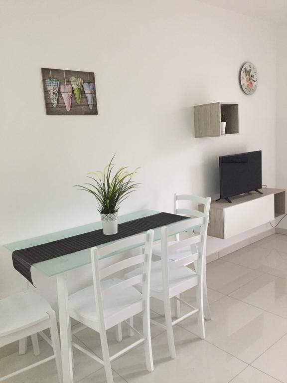 Apartmani Orhideja Rab Town Bagian luar foto